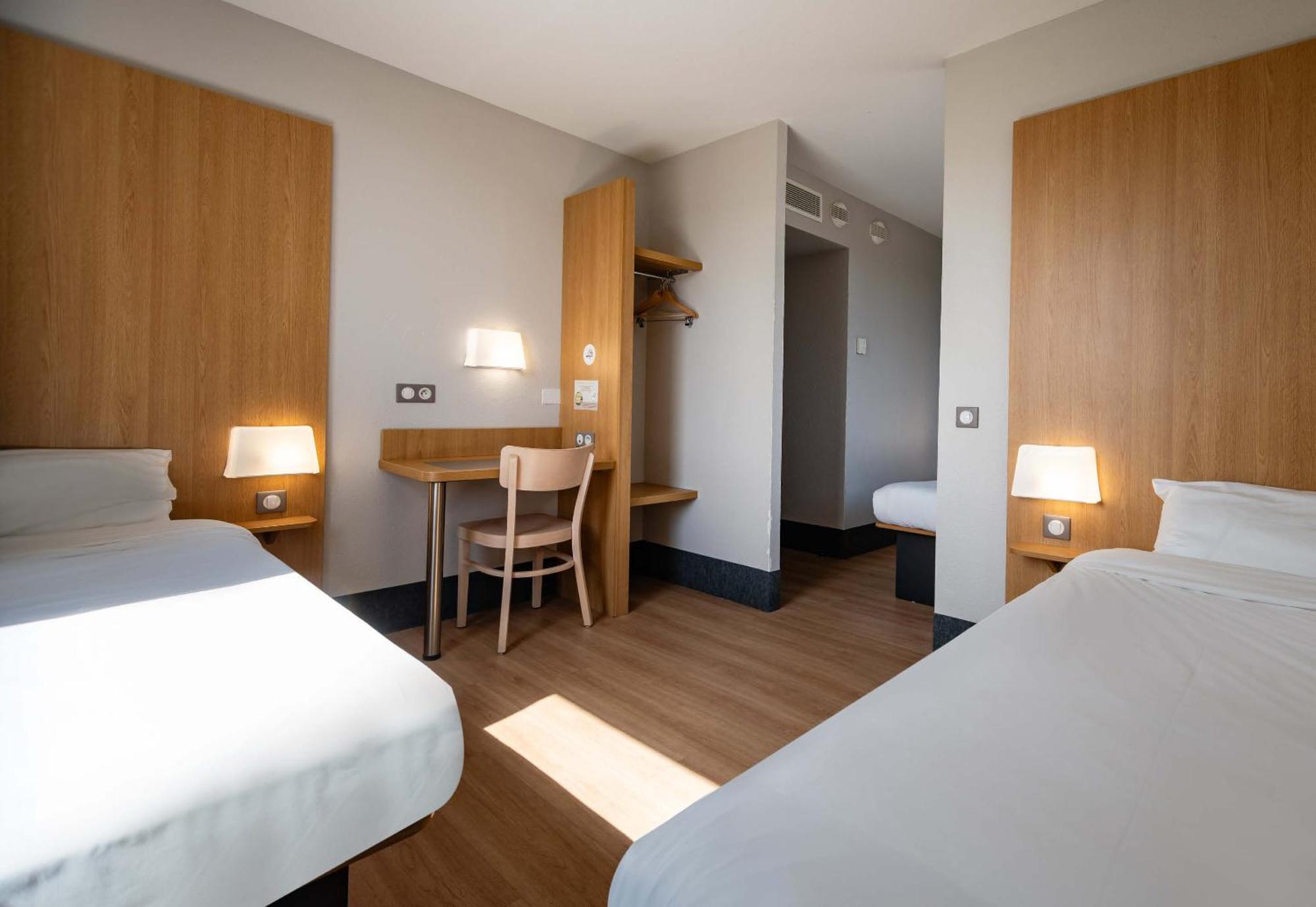 Saint-Didier-sous-Aubenas B&B Hotel Aubenas מראה חיצוני תמונה